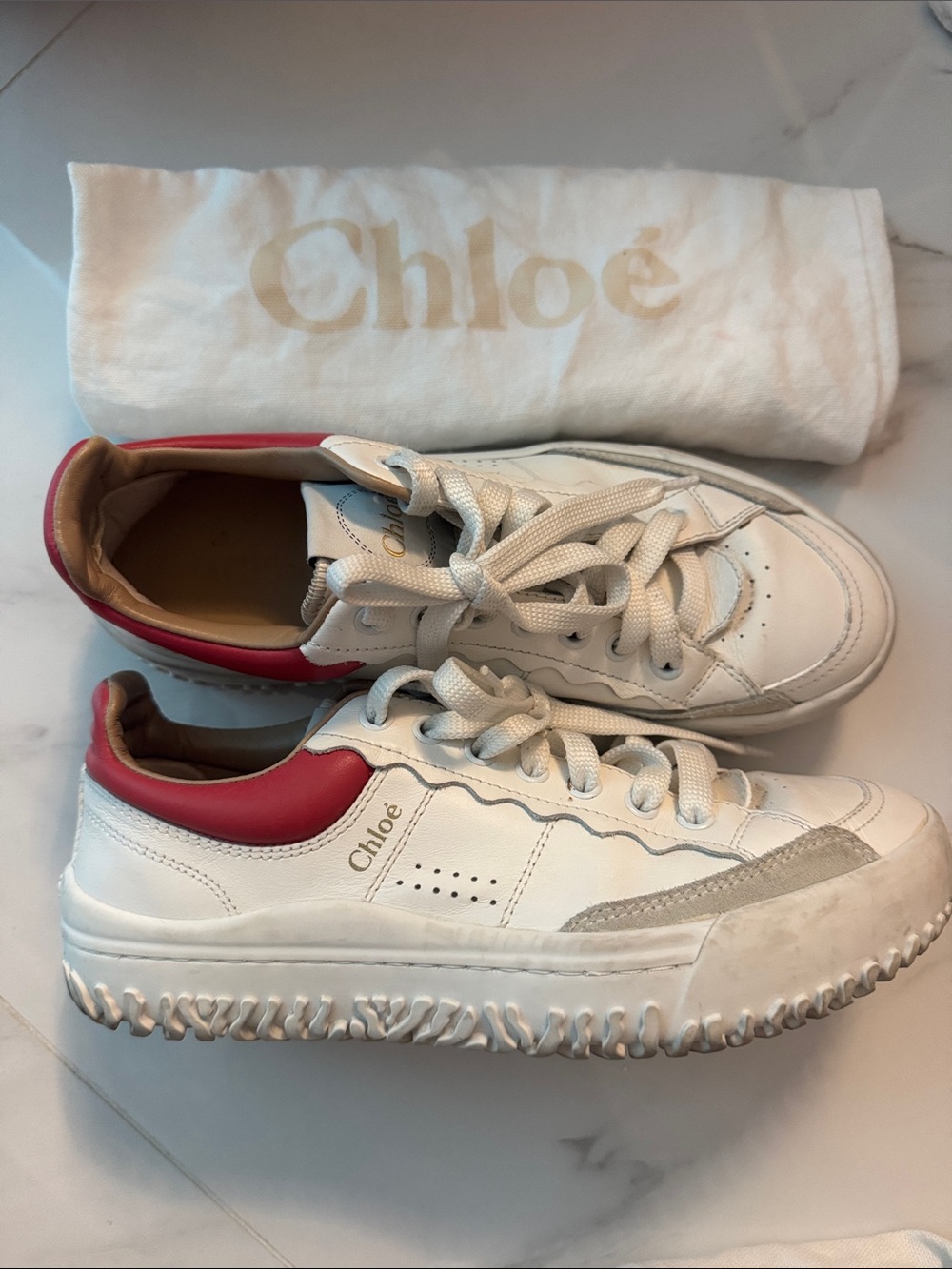 Chloé White Leather Sneakers with Pink Heel Trim